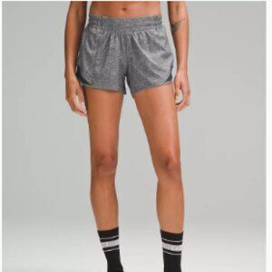 Lululemon Hotty Hot Short 4 inch